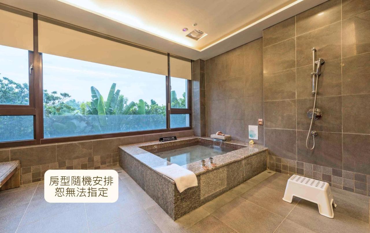 Spring Hill Resort Tianliao Exteriör bild
